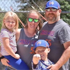 Meet your Posher, Todd